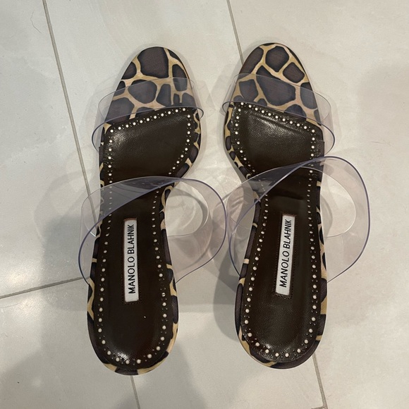 Manolo Blahnik PVC double strap animal print heel - Picture 5 of 5